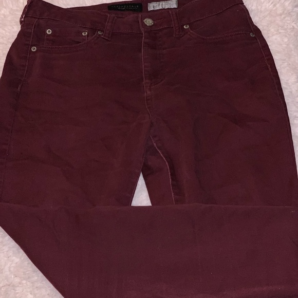 Jeans - Picture 2 of 4